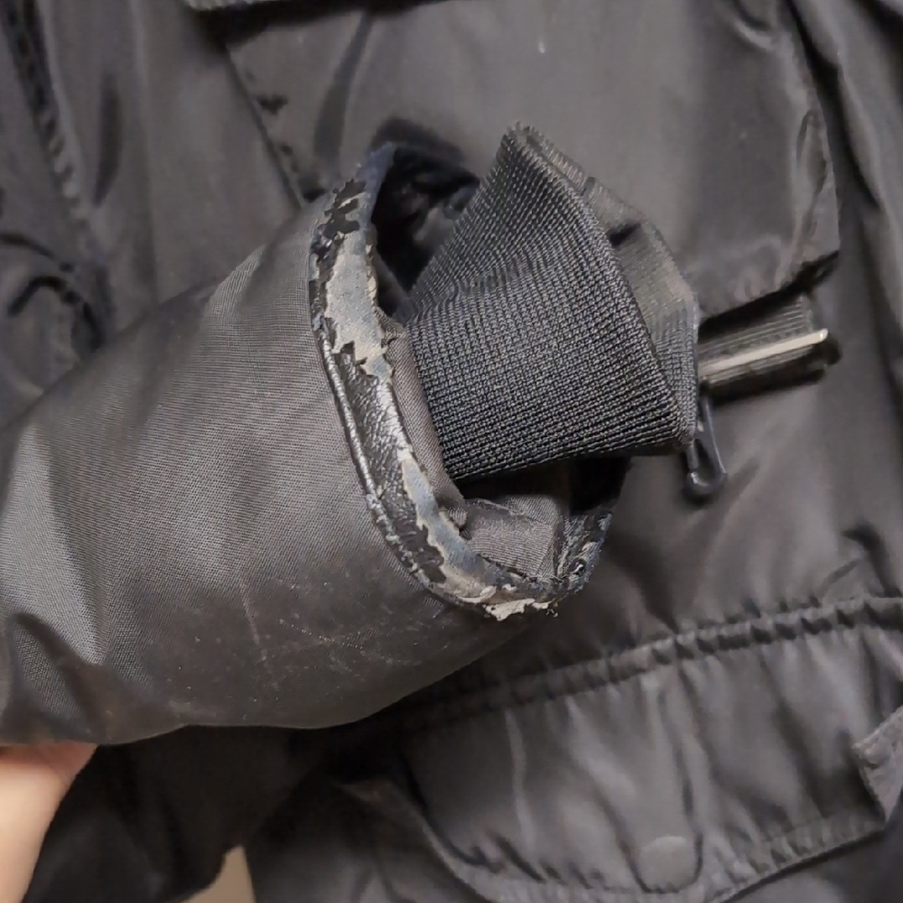 Pajar Men's Charcoal Puffer Jacket - Picture 5 of 8